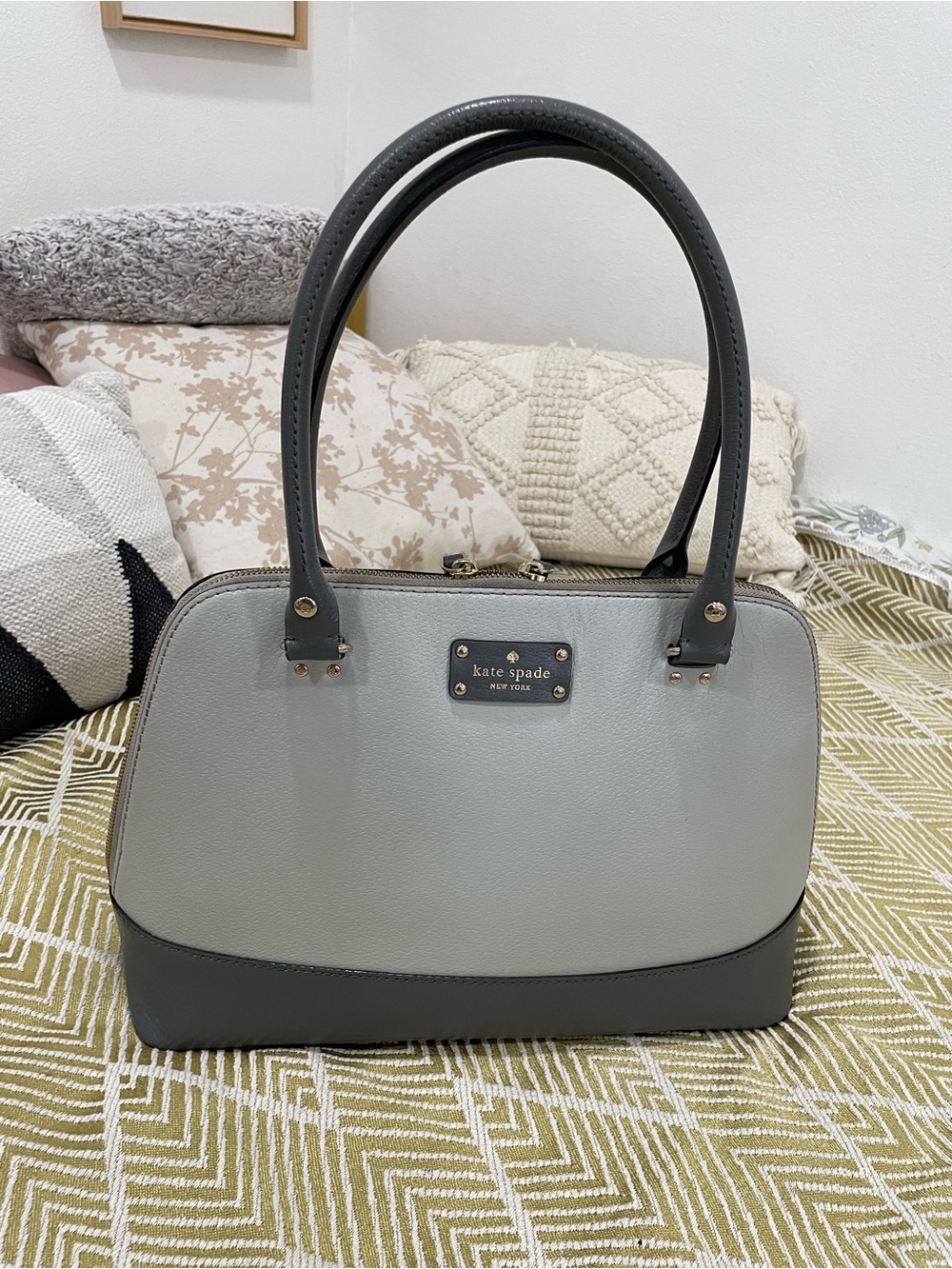Kate Spade ♠️ Two-Tone Light Gray and Dark Gray Dome Satchel